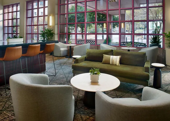Hotels With Four Stars Atlanta Marriott Suites Midtown